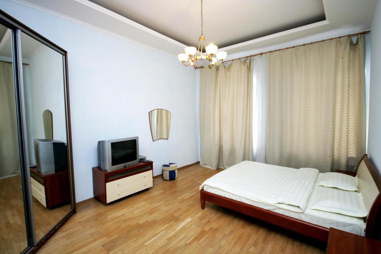Real Home Apartments In Kiev Center Екстер'єр фото