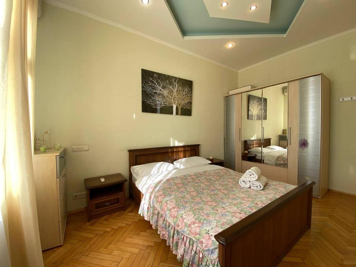 Real Home Apartments In Kiev Center Екстер'єр фото