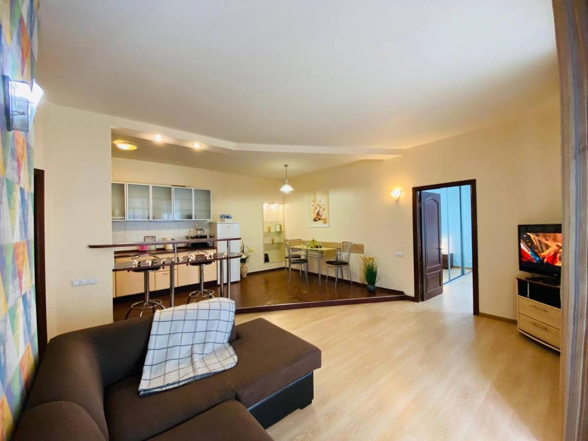Real Home Apartments In Kiev Center Екстер'єр фото