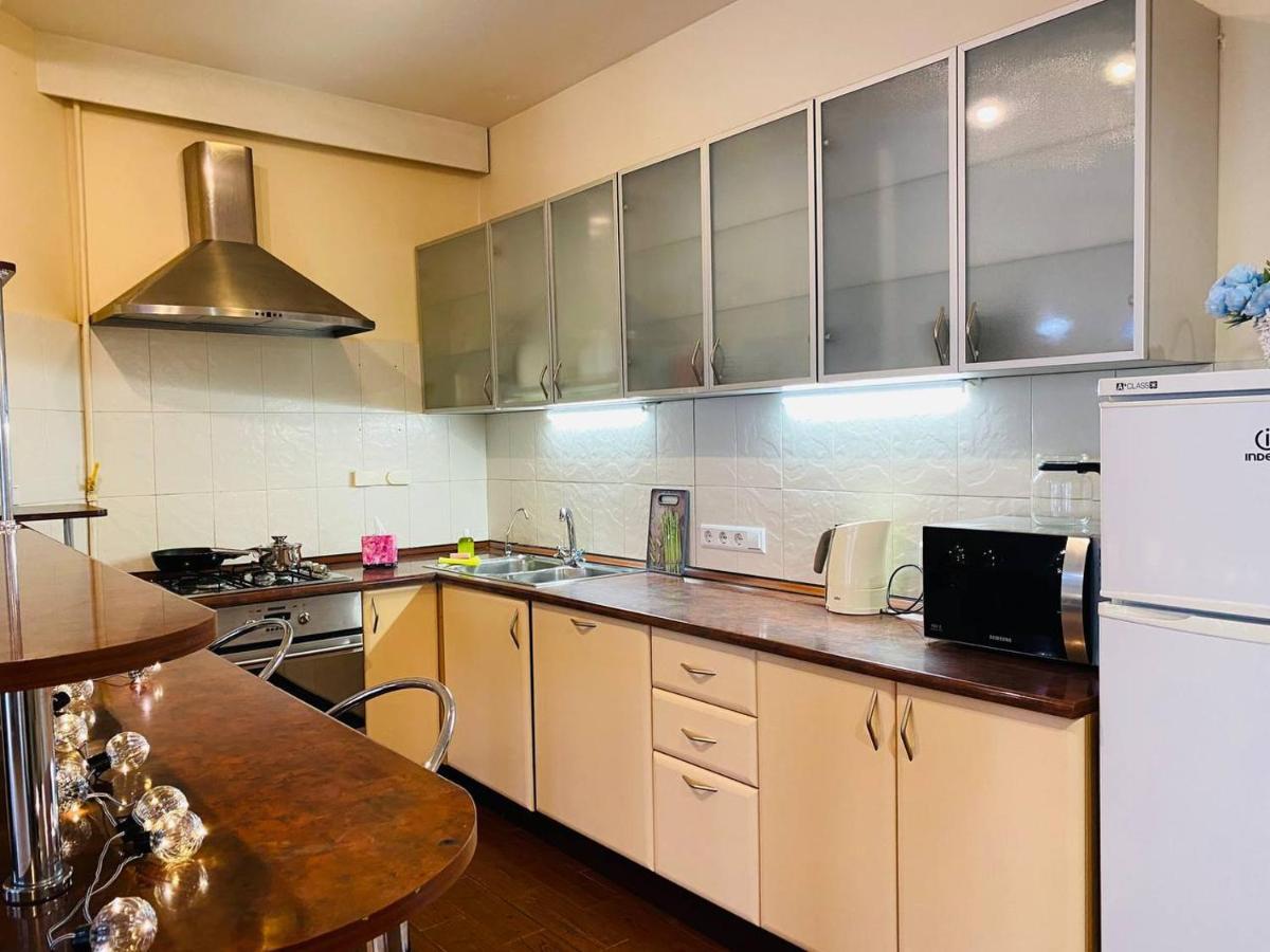 Real Home Apartments In Kiev Center Екстер'єр фото