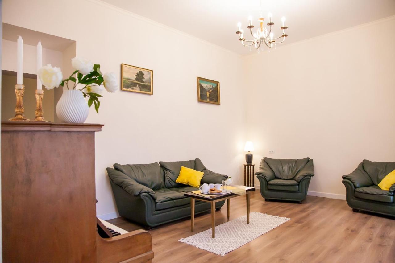 Real Home Apartments In Kiev Center Екстер'єр фото