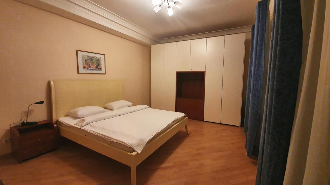 Real Home Apartments In Kiev Center Екстер'єр фото