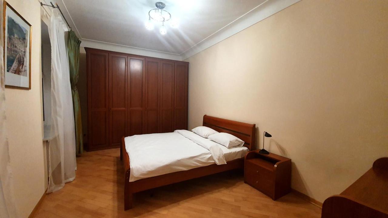 Real Home Apartments In Kiev Center Екстер'єр фото
