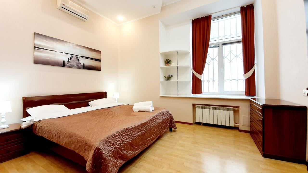Real Home Apartments In Kiev Center Екстер'єр фото